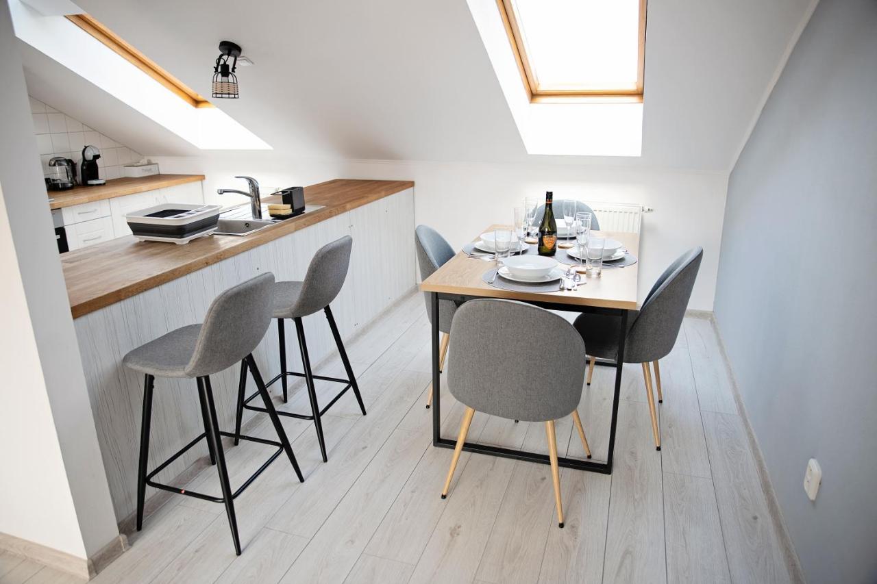 Cozy Modern Apartment In The Old Town - Hlavna Street Koszyce Zewnętrze zdjęcie