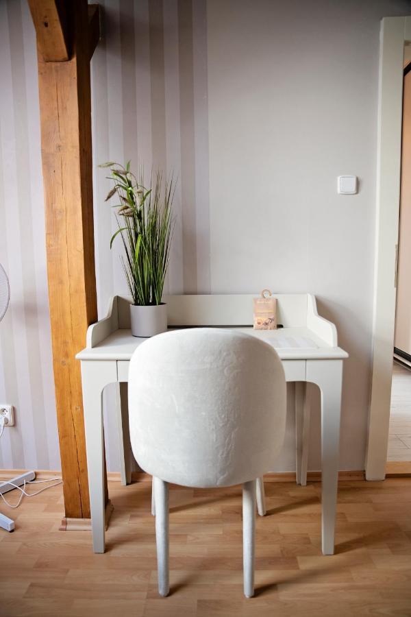 Cozy Modern Apartment In The Old Town - Hlavna Street Koszyce Zewnętrze zdjęcie
