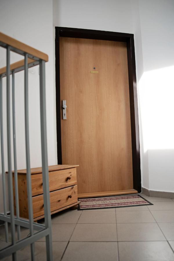 Cozy Modern Apartment In The Old Town - Hlavna Street Koszyce Zewnętrze zdjęcie
